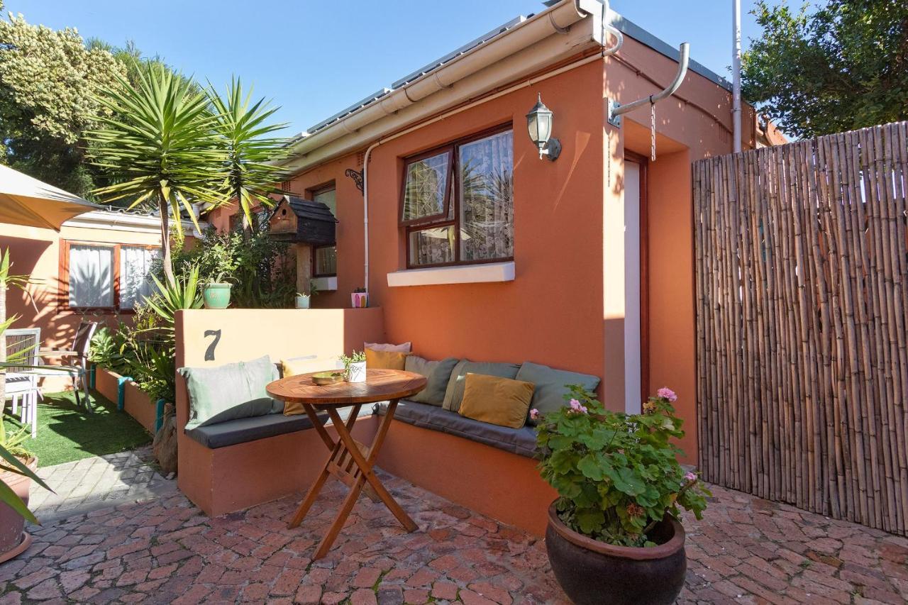 Bed & Breakfast The Bohemian 2*
